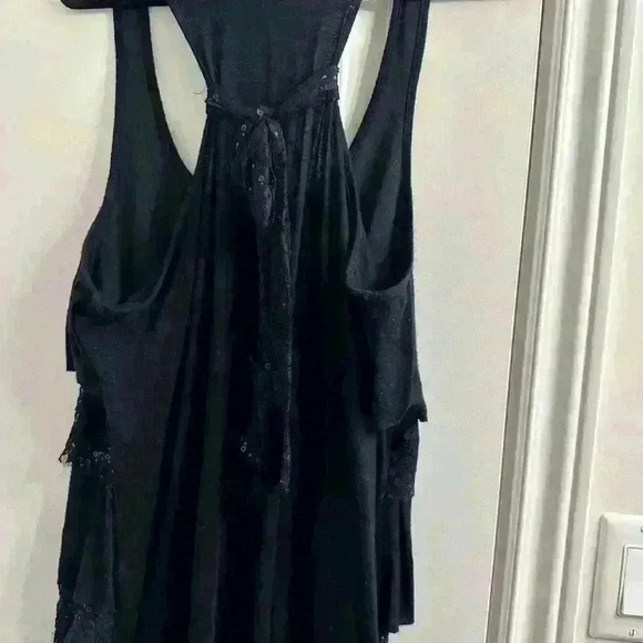 MXM Long Multilayer Sequin Tank Top - Picture 3 of 3